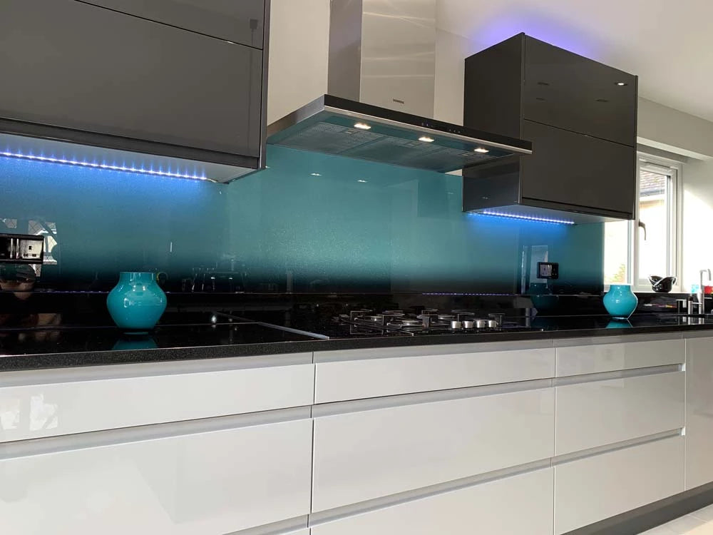 gradient splashback black to teal